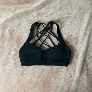 Lululemon Free to Be Sports Bra